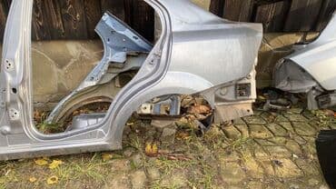 Məhsul: Avtomobilin arxa sağ qanadı (kuzov hissəsi) Təsvir: - lalafo.az -da Məhsul: Avtomobilin arxa sağ qanadı (kuzov hissəsi) Təsvir: -