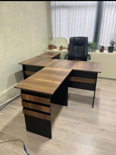 Yeni, Müdir üçün, Künc masa lalafo.az -da Yeni, Müdir üçün, Künc masa