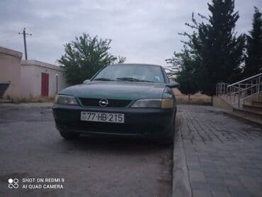 Opel Vectra: 1.6 l | 1996 il Sedan lalafo.az -da Opel Vectra: 1.6 l | 1996 il Sedan