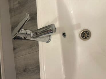 Yenidir.eve uygun olmadigi ucun satilir lalafo.az -da Yenidir.eve uygun olmadigi ucun satilir