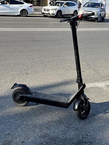 İşlənmiş Elektrik samokat 10", > 1000 Vt, 36 - 45 km/s, Ünvandan götürmə lalafo.az -da İşlənmiş Elektrik samokat 10", > 1000 Vt, 36 - 45 km/s, Ünvandan götürmə