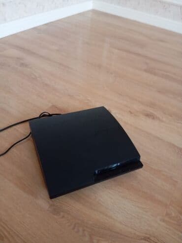 PlayStation 3 yaxşı vəziyyətdədir içinde 20 oyun yazılıb. bir pult lalafo.az -da PlayStation 3 yaxşı vəziyyətdədir içinde 20 oyun yazılıb. bir pult