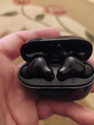 İşlənmiş Simsiz (Bluetooth) Qulaqcıqlar, B&W, rəng - Qara lalafo.az -da İşlənmiş Simsiz (Bluetooth) Qulaqcıqlar, B&W, rəng - Qara