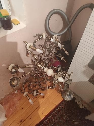 Çılçıraq, 10 və daha çox lampa, Metal lalafo.az -da Çılçıraq, 10 və daha çox lampa, Metal