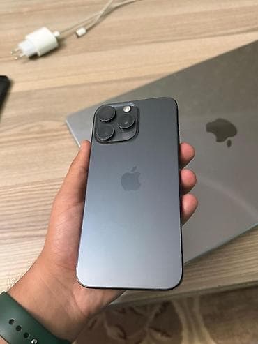 IPhone 15 Pro Max, 256 GB, Black Titanium, Face ID lalafo.az -da — 8 IPhone 15 Pro Max, 256 GB, Black Titanium, Face ID — 8