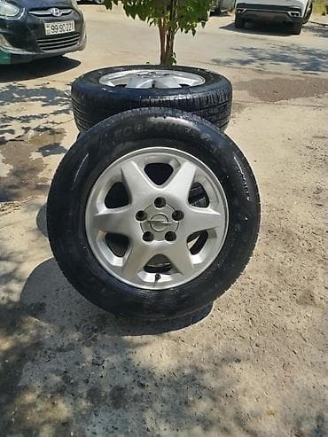 205*15*65. OPEL UCUN IDEAL VEZIYYETDEDIR . TEKERLERI TEZE PAKOVKADA lalafo.az -da 205*15*65. OPEL UCUN IDEAL VEZIYYETDEDIR . TEKERLERI TEZE PAKOVKADA