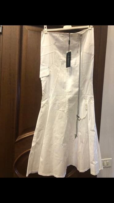 Yeni,italyan,roccobarocco firmasinin,gozel yubka lalafo.az -da Yeni,italyan,roccobarocco firmasinin,gozel yubka