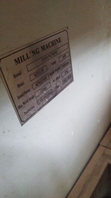 Qayçılar, bıçaqlar: XINJUNCHENG MX5117B frezə dəzgahı Texniki göstəricilər: - Tip: Ağac lalafo.az -da — 3 Qayçılar, bıçaqlar: XINJUNCHENG MX5117B frezə dəzgahı Texniki göstəricilər: - Tip: Ağac — 3