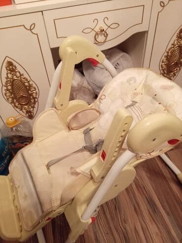 Uşaq yemək stolu və oturacağı - Rəng: krem/bej tonları, naxışlı lalafo.az -da Uşaq yemək stolu və oturacağı - Rəng: krem/bej tonları, naxışlı