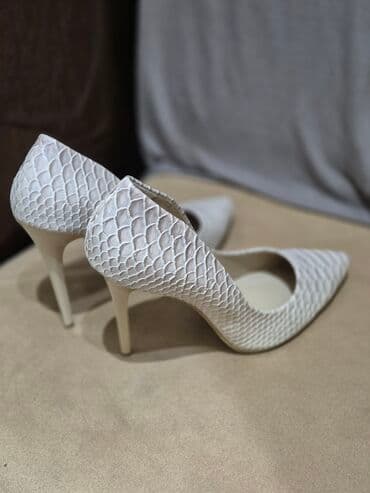 Qadın klassik tufliləri – Miss Caroline - Model: klassik şpilka tufli lalafo.az -da Qadın klassik tufliləri – Miss Caroline - Model: klassik şpilka tufli