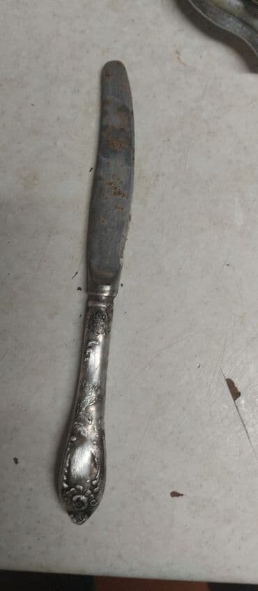 Vintage süfrə bıçağı – dekorativ naxışlı tutacaq - Klassik üslubda lalafo.az -da Vintage süfrə bıçağı – dekorativ naxışlı tutacaq - Klassik üslubda