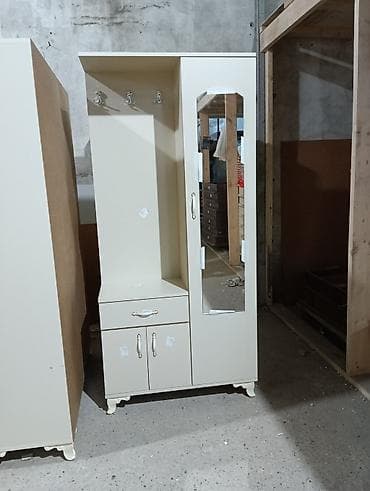 Пуфики: Endirim olunub topdan qiymete perakende satis.Teze dehliz dolablari at lalafo.az — 1 Пуфики: Endirim olunub topdan qiymete perakende satis.Teze dehliz dolablari — 1