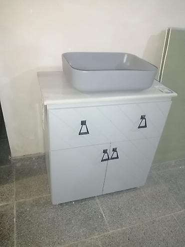 Vanna otağı üçün əl yumağı və şkaf dəsti dəyərindən ucuz lalafo.az -da Vanna otağı üçün əl yumağı və şkaf dəsti dəyərindən ucuz