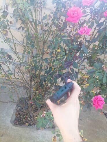 Salam telefon Land Rover Aftomobil zavoduna aid telefondur Rang Rover lalafo.az -da — 20 Salam telefon Land Rover Aftomobil zavoduna aid telefondur Rang Rover — 20