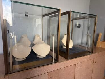 Zərgərlik vitrini və nümayiş stendi dəsti - Şüşə vitrinlər: 2 ədəd lalafo.az -da Zərgərlik vitrini və nümayiş stendi dəsti - Şüşə vitrinlər: 2 ədəd