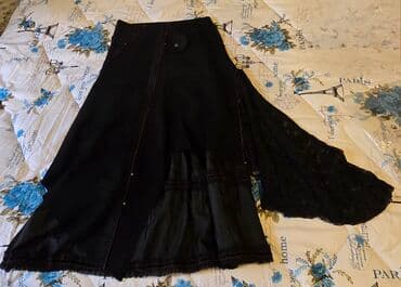 Qara asimmetrik ətək - Rəng: qara - Dizayn: qat-qat asimmetrik kəsim; lalafo.az -da Qara asimmetrik ətək - Rəng: qara - Dizayn: qat-qat asimmetrik kəsim;