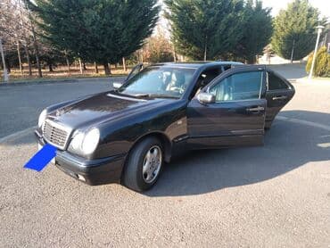 Mercedes-Benz 240: 2.4 l | 1998 il Sedan lalafo.az -da Mercedes-Benz 240: 2.4 l | 1998 il Sedan