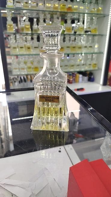 Bakıda Həzi Aslanov metrosu istiqamətində Bazar store daxilində lalafo.az -da Bakıda Həzi Aslanov metrosu istiqamətində Bazar store daxilində