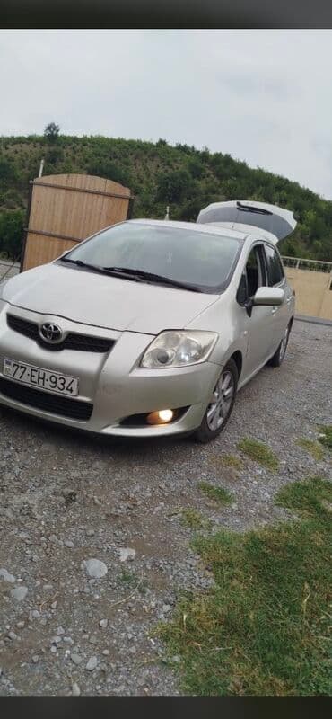 Toyota Auris: 1.4 l | 2010 il Hetçbek lalafo.az -da Toyota Auris: 1.4 l | 2010 il Hetçbek