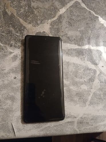 Smartfon - Tam ekranlı, nazik çərçivəli qara korpus - Ön kamera lalafo.az -da Smartfon - Tam ekranlı, nazik çərçivəli qara korpus - Ön kamera