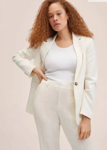 Новый пиджак от Mango, размер 40, длина от плеча вниз 70см, цвет lalafo.az -da Новый пиджак от Mango, размер 40, длина от плеча вниз 70см, цвет