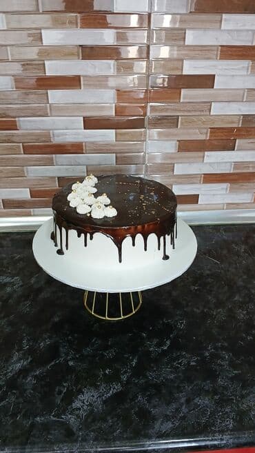 Un: Ev şirniyyatları və tort bəzədilməsi xidməti - Fərdi dizaynlı lalafo.az -da — 11 Un: Ev şirniyyatları və tort bəzədilməsi xidməti - Fərdi dizaynlı — 11