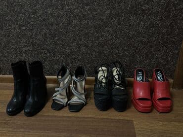 Qadın ayaqqabıları seti - Qara dəri qısa çəkmə: orta hündür blok lalafo.az -da Qadın ayaqqabıları seti - Qara dəri qısa çəkmə: orta hündür blok