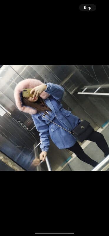 Cins qalın kurtka
1-2 defe geyilib
Baha alınıb 20 azn satılır lalafo.az -da Cins qalın kurtka
1-2 defe geyilib
Baha alınıb 20 azn satılır