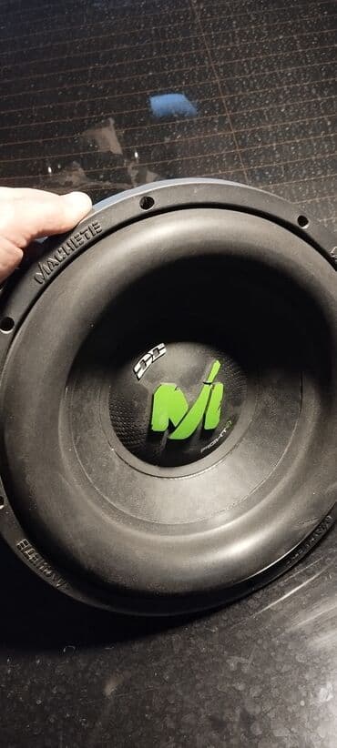 Salam . DB maceta 30 SM 2400. Watt 1200 rms sab . 2 ədəd 20 SM 450 lalafo.az -da Salam . DB maceta 30 SM 2400. Watt 1200 rms sab . 2 ədəd 20 SM 450