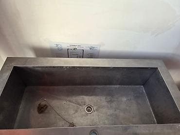 Paslanmayan poladdan işçi stol və ikimərtəbəli lavabo modulu - lalafo.az -da Paslanmayan poladdan işçi stol və ikimərtəbəli lavabo modulu -
