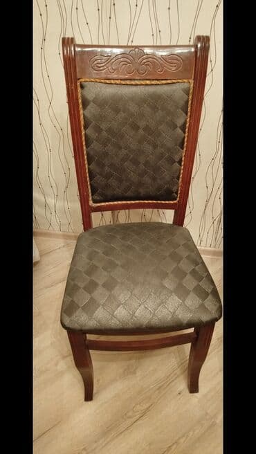 6 eded stul evden satilir.yaxsi vəziyyətdədir lalafo.az -da 6 eded stul evden satilir.yaxsi vəziyyətdədir