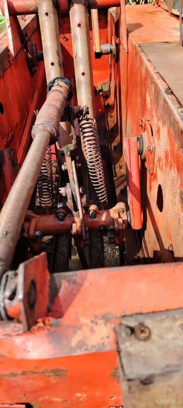 Сельхоз запчасти: Kənd təsərrüfatı üçün pres-press yığan qoşqu tipli texnika (saman/ot at lalafo.az — 9 Сельхоз запчасти: Kənd təsərrüfatı üçün pres-press yığan qoşqu tipli texnika (saman/ot — 9