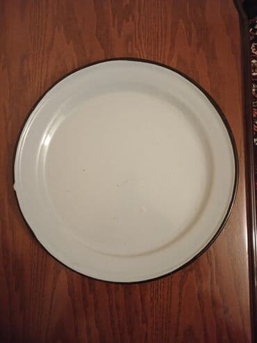 Çömçələr: Sovet dövrünnen qalma teze padnos
emallı șekilli.qiymeti:18 manat lalafo.az -da — 3 Çömçələr: Sovet dövrünnen qalma teze padnos
emallı șekilli.qiymeti:18 manat — 3