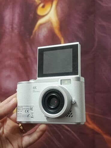 Video və şəkil çəkir,yaddaş kart gedir.(Üzərində 32GB var) mikrafonu lalafo.az -da Video və şəkil çəkir,yaddaş kart gedir.(Üzərində 32GB var) mikrafonu