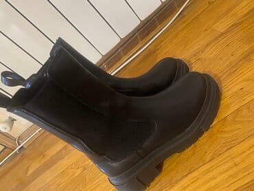 Ölçü: 37, rəng - Qara, İşlənmiş lalafo.az -da Ölçü: 37, rəng - Qara, İşlənmiş