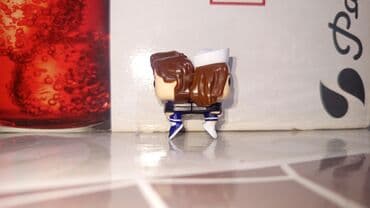 Robbin and Steve kinder joy x stranger things figure lalafo.az -da Robbin and Steve kinder joy x stranger things figure