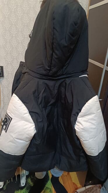 Oglan uşagina kurtka.iki ededdi.8 9 yaş az geyilib defekti lalafo.az -da Oglan uşagina kurtka.iki ededdi.8 9 yaş az geyilib defekti