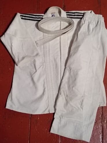 Judo üçün kimano 11-12 yaşa qədər uşaq razmerində təzə lalafo.az -da Judo üçün kimano 11-12 yaşa qədər uşaq razmerində təzə