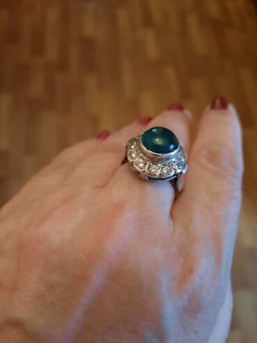 Dəstə daxildir: Üzük, Gümüş lalafo.az -da Dəstə daxildir: Üzük, Gümüş