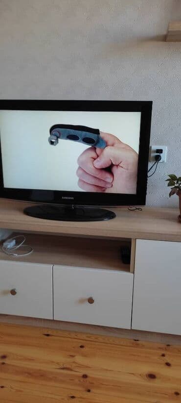 İşlənmiş Televizor Samsung LCD 32" FHD (1920x1080), Ödənişli çatdırılma, Ünvandan götürmə lalafo.az -da İşlənmiş Televizor Samsung LCD 32" FHD (1920x1080), Ödənişli çatdırılma, Ünvandan götürmə