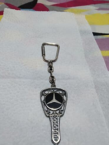 Salam 925problu ğumuş açarlig satilir 14grama yahindi, tezedi mersedes lalafo.az -da Salam 925problu ğumuş açarlig satilir 14grama yahindi, tezedi mersedes