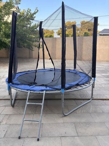 Batut.
Eni 2.4 metr
hündürlük 2.1metr.
ünvan Mərdəkan. 
az işlənib lalafo.az -da Batut.
Eni 2.4 metr
hündürlük 2.1metr.
ünvan Mərdəkan. 
az işlənib