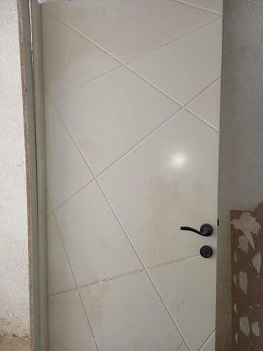 İşlənmiş Otaq qapısı Plintus ilə, Zəmanətsiz, Ünvandan götürmə lalafo.az -da İşlənmiş Otaq qapısı Plintus ilə, Zəmanətsiz, Ünvandan götürmə