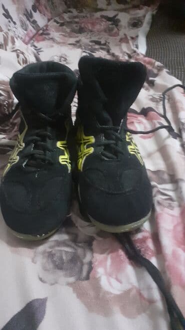 Butslar İşlənmiş lalafo.az -da Butslar İşlənmiş