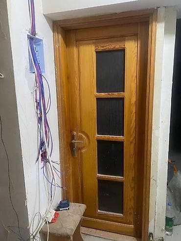 Qonaq otağı üçün İşlənmiş Otaq qapısı Plintus ilə, Zəmanətsiz, Ünvandan götürmə lalafo.az -da Qonaq otağı üçün İşlənmiş Otaq qapısı Plintus ilə, Zəmanətsiz, Ünvandan götürmə