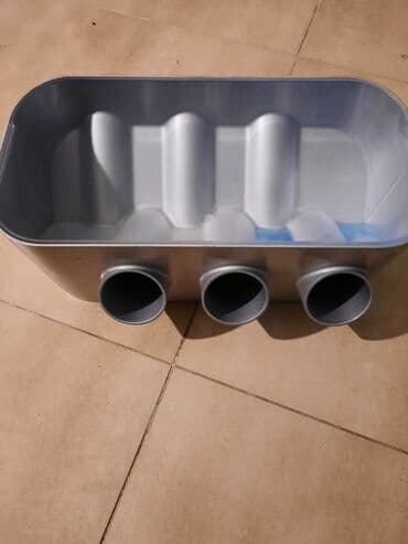 Red Bull brendli masaüstü içki soyuducu/buz qabı az işlənib isdəyən lalafo.az -da Red Bull brendli masaüstü içki soyuducu/buz qabı az işlənib isdəyən