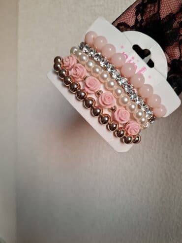 Uşaqlar üçün muncuq qolbaqlar. 5ədəddən ibarətdir. Rəngi şaftalı lalafo.az -da Uşaqlar üçün muncuq qolbaqlar. 5ədəddən ibarətdir. Rəngi şaftalı