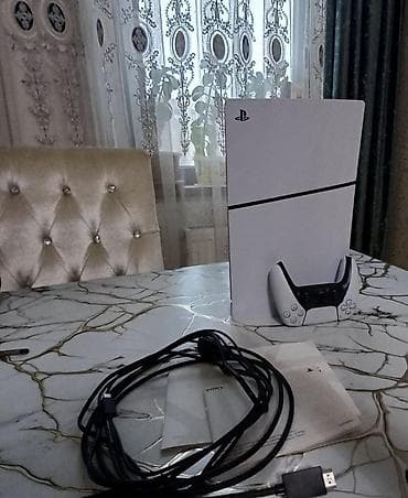 Yeni kimidir. Heç bir cızığı problemi yoxdur. Qutusu və aksesuarları lalafo.az -da Yeni kimidir. Heç bir cızığı problemi yoxdur. Qutusu və aksesuarları