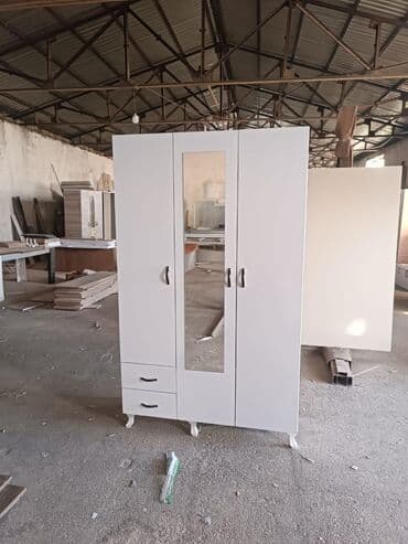 Yeni, Açılan, 3 qapılı Düz dolab, Dolab-asılqan, Azərbaycan lalafo.az -da Yeni, Açılan, 3 qapılı Düz dolab, Dolab-asılqan, Azərbaycan