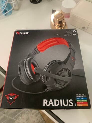 Yeni Simli Qulaqcıqlar, Trust, rəng - Qara lalafo.az -da Yeni Simli Qulaqcıqlar, Trust, rəng - Qara